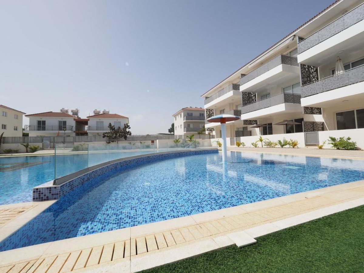 ♥ Sunny&Cozy Family Apartment ★ Walk To The Beach☼ Paralímni Eksteriør bilde